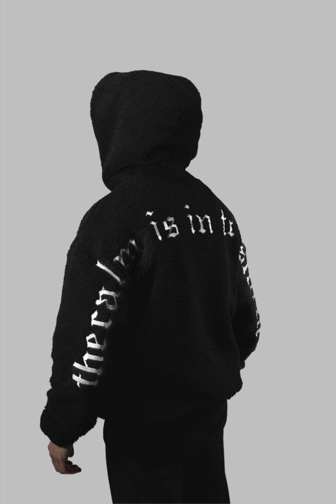 LP016. SHERPA CAPSULE